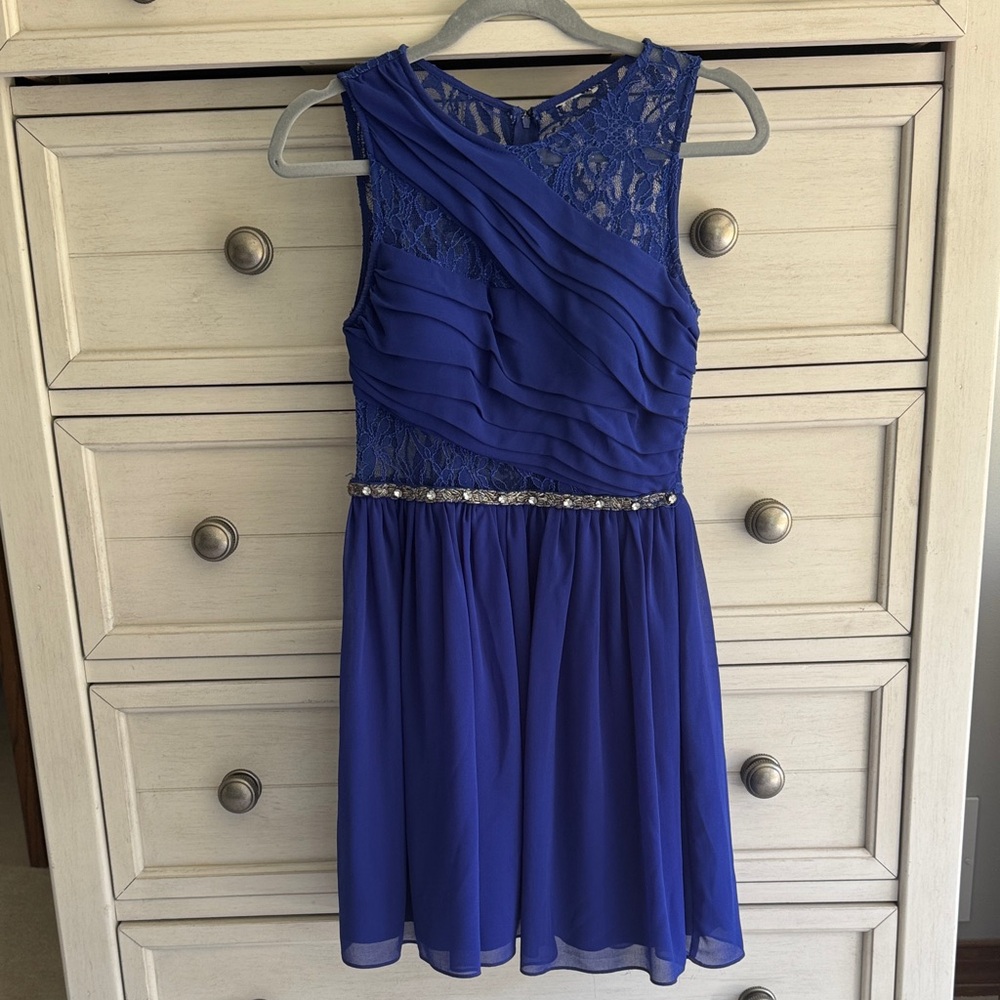 Elegant Blue Lace Dress